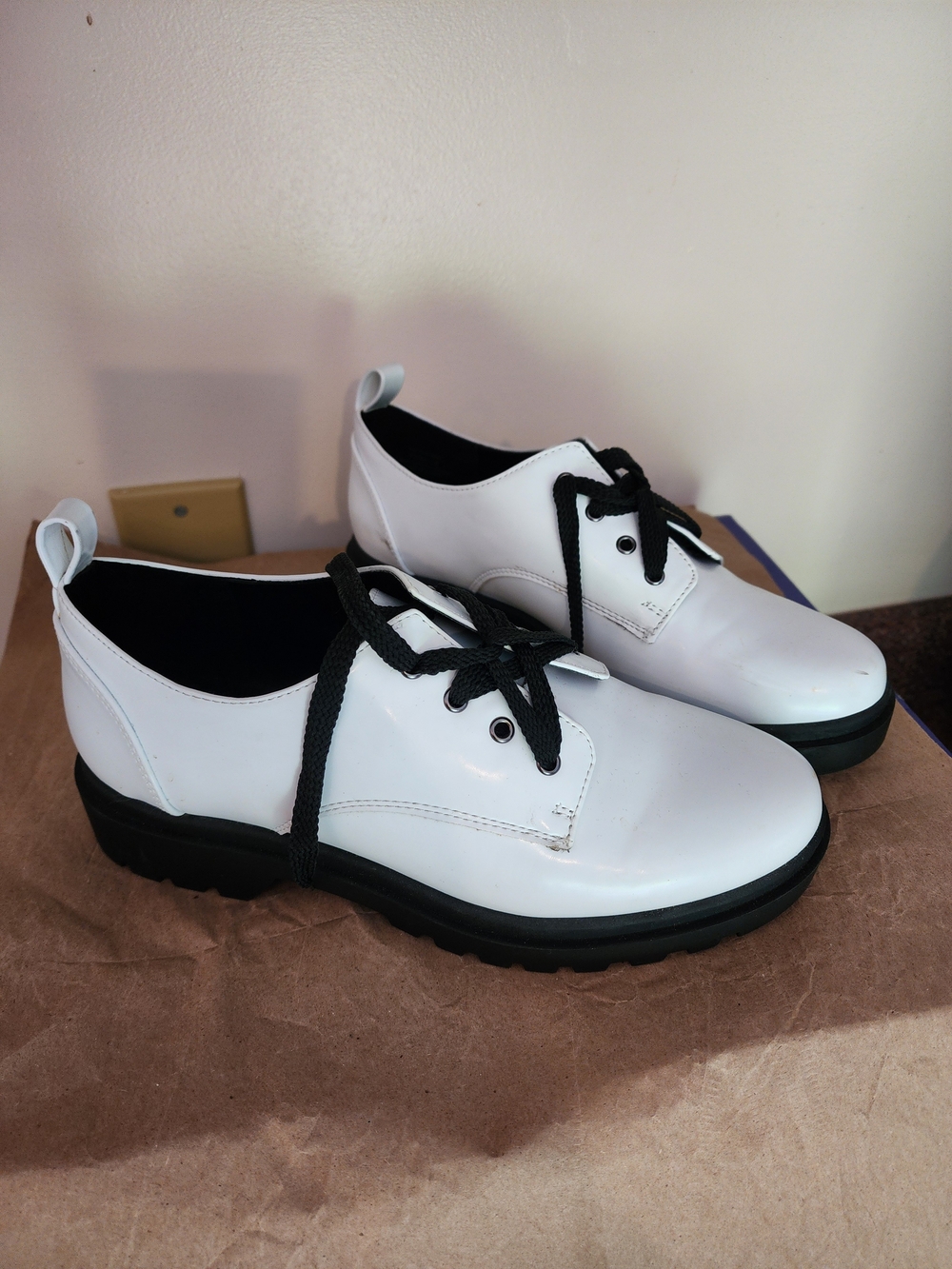 No. 6 White and Black Lace-Up Platform Oxfords